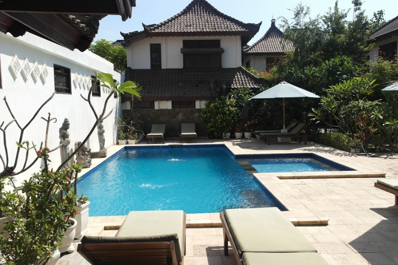 Martas Hotel Gili Trawangan mit Pool