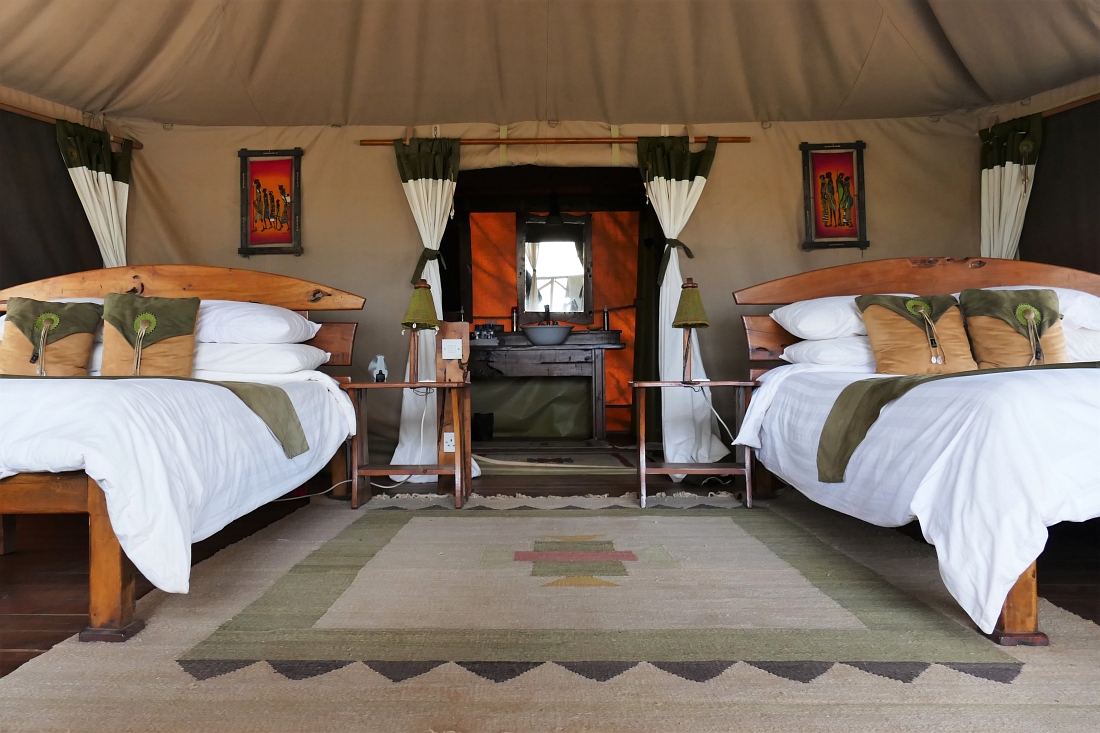 Elephant Bedroom Camp Luxury Tent“ class=